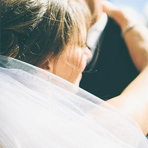 ​How to Eat Healthy Pre-Wedding